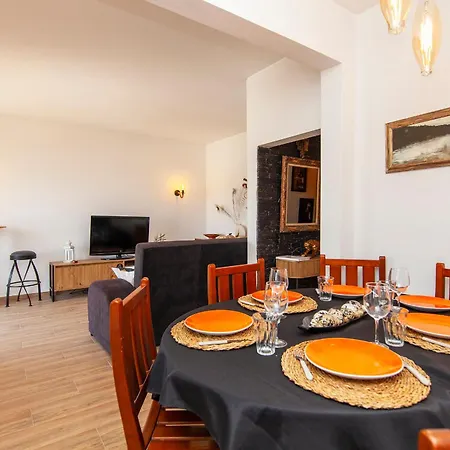 C01 - Trindade 3 Bed Flat In