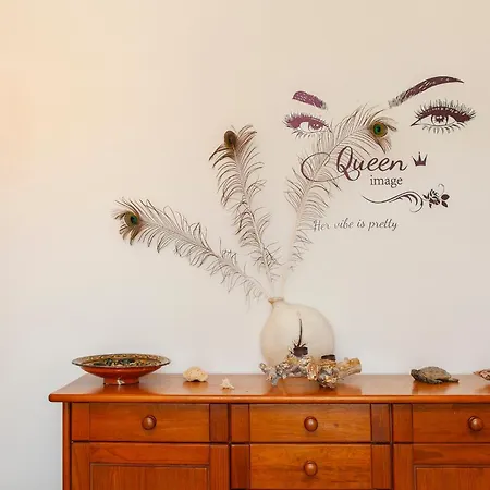 C01 - Trindade 3 Bed Flat In *