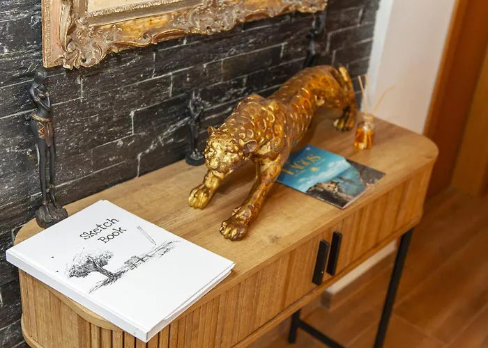 C01 - Trindade 3 Bed Flat In *