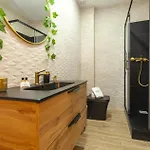 C01 - Trindade 3 Bed Flat In Lagos